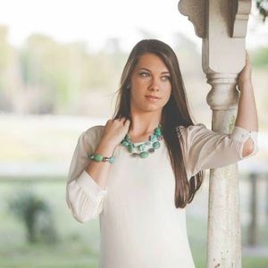 White dress with 3/4 length sleeve